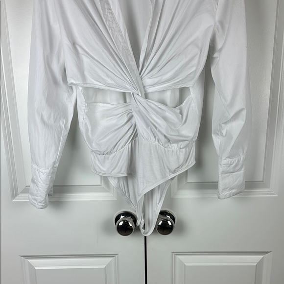Topshop White Twist Front Cut Out Bodysuit - Picture 6 of 11